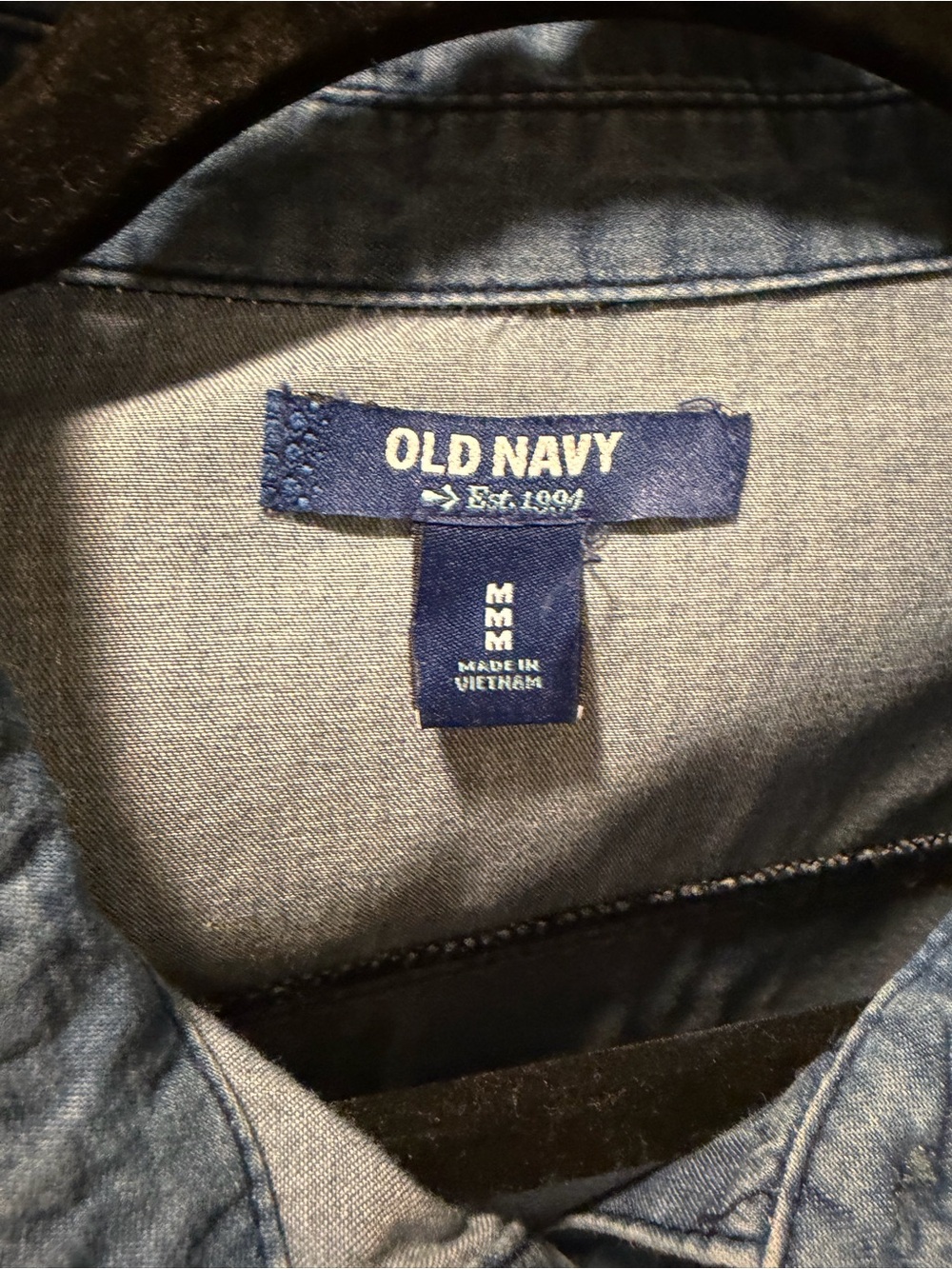 Upcycled denim shirt/shacket (Medium) with western “Rodeo” panel sewn in back) - Picture 6 of 6
